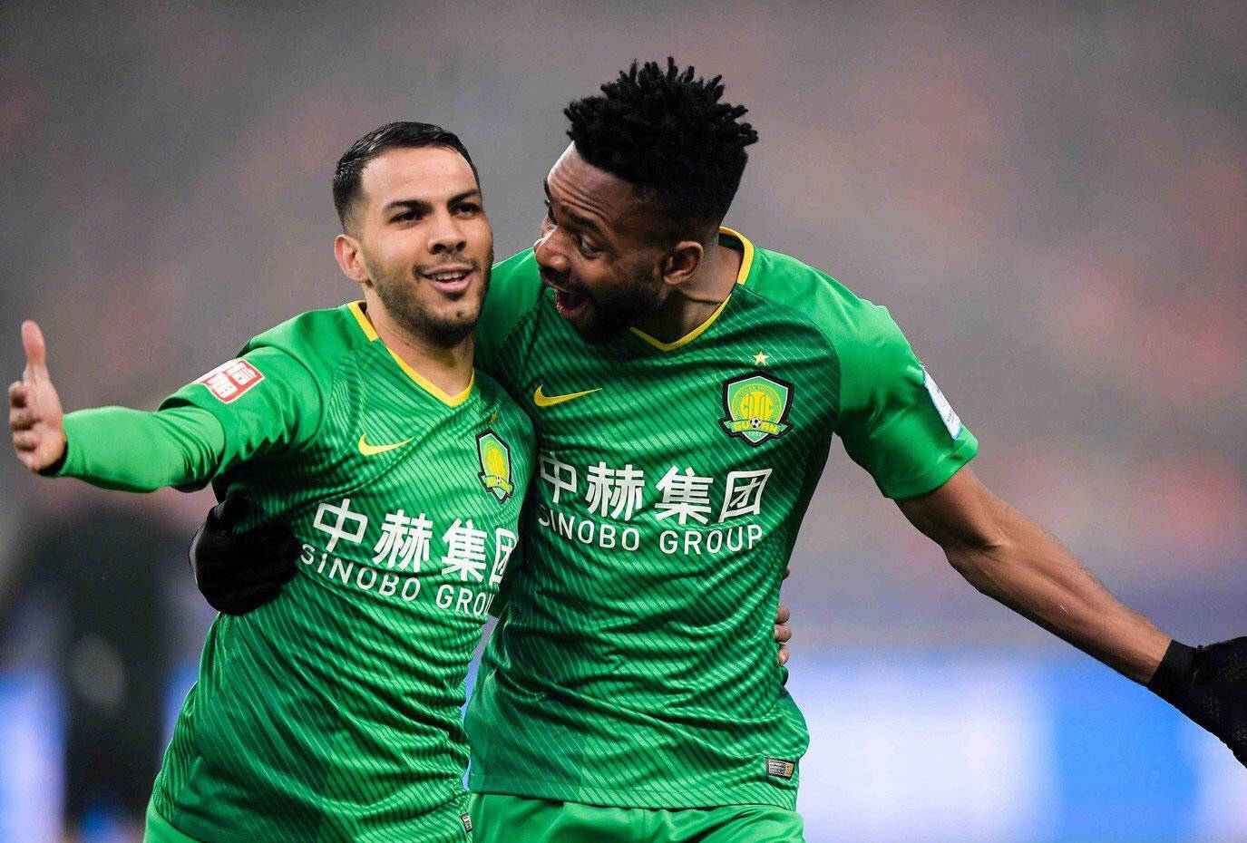 个赛场上同 个赛场上同